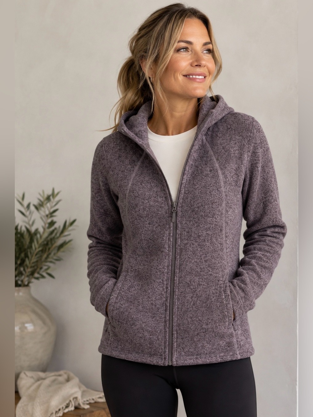 The North Face Full-Zip Sherpa Lined Sweater Hoodie Jacket